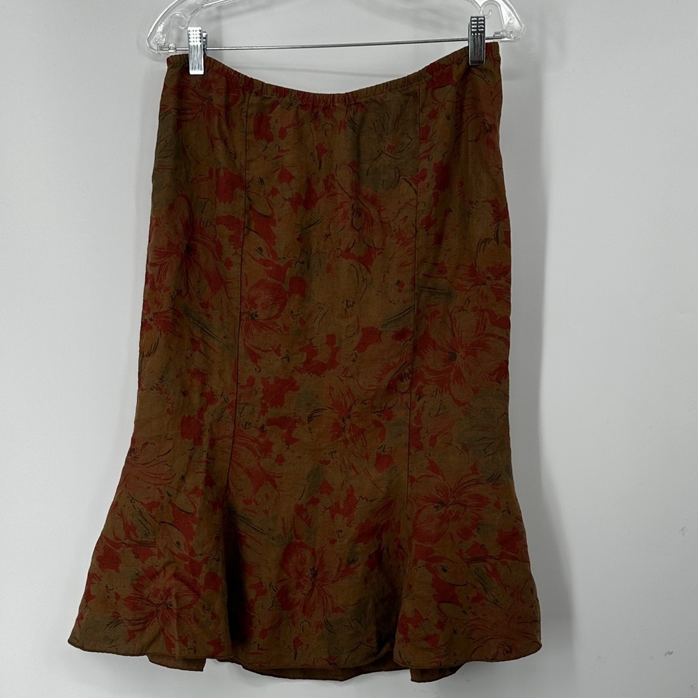 Cut Loose A-Line Skirt in Floral Brown and Red - Picture 5 of 7